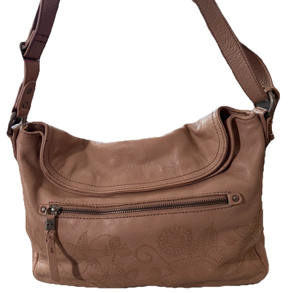 The Sak Taupe Leather Crossbody Bag Embossed Floral Boho Tan Zip Purse - Picture 2 of 11